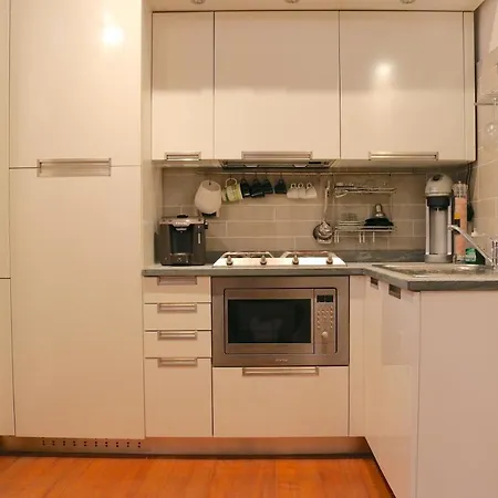 Charming In The Navigli District - 4 People * Milan