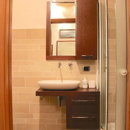 Charming In The Navigli District - 4 People Apartment *