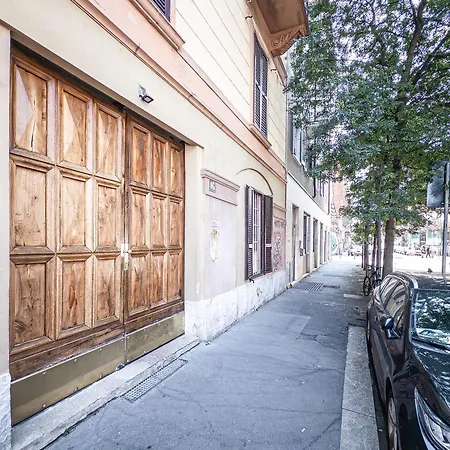 Charming In The Navigli District - 4 People Apartman *